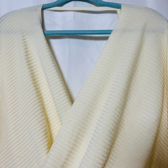 Dress Up Bodysuit Women Large Ivory Ribbed Knit Long Sleeve Surplice VNeck *NWT* - Picture 4 of 4